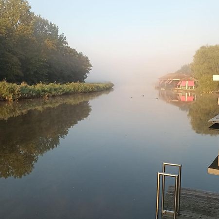 Apartament Bb De Woonboot Anna Paulowna Zewnętrze zdjęcie