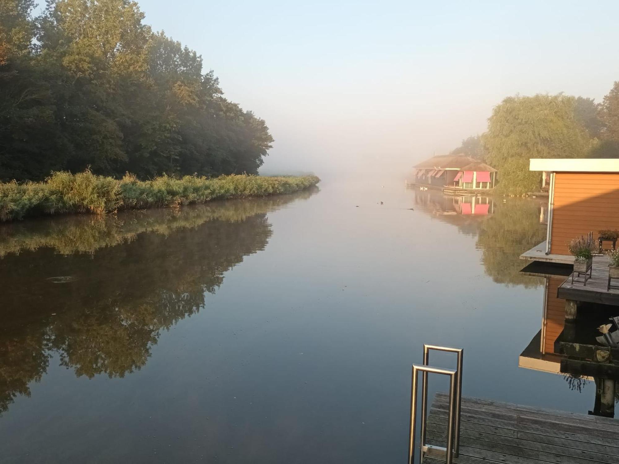 Apartament Bb De Woonboot Anna Paulowna Zewnętrze zdjęcie